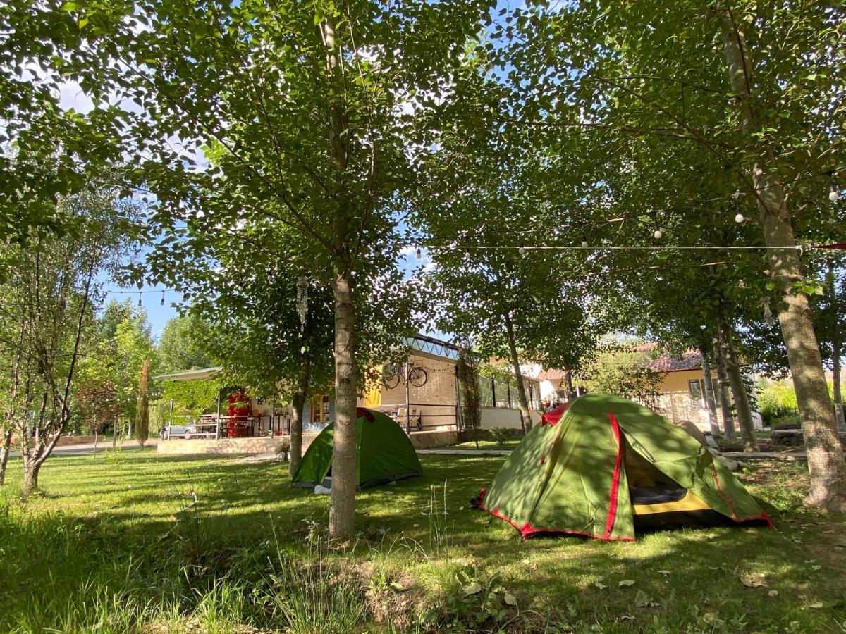 Crossway Camping Yeghegnadzor ภายนอก รูปภาพ