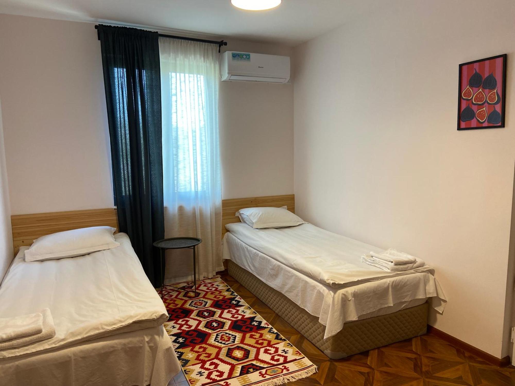 Crossway Camping Yeghegnadzor ภายนอก รูปภาพ